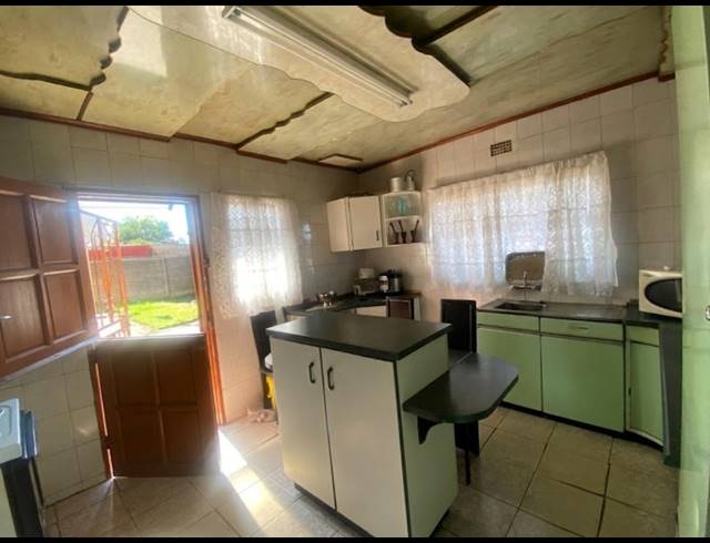 2 BEDROOM HOUSE FOR SALE IN SHARPEVILLE